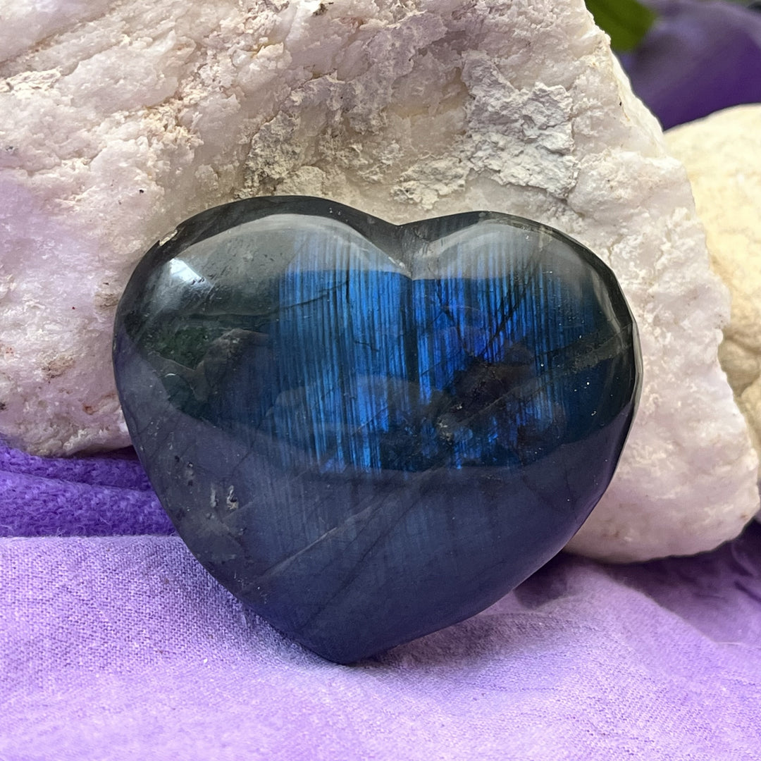 Heart Labradorite 7.3 cm