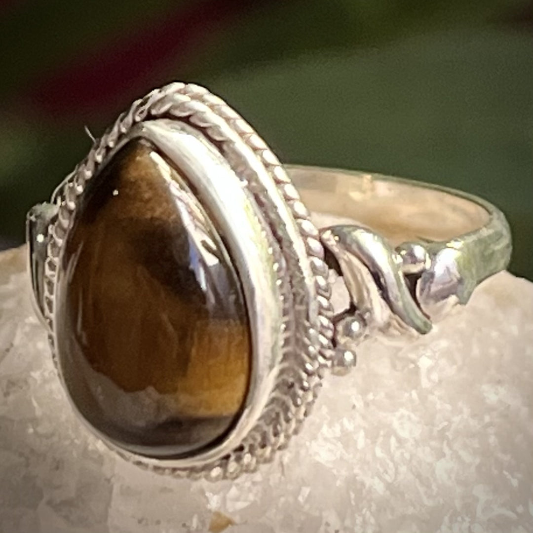 Ring Tiger Eye Gold Teardrop Dots 1.1 cm