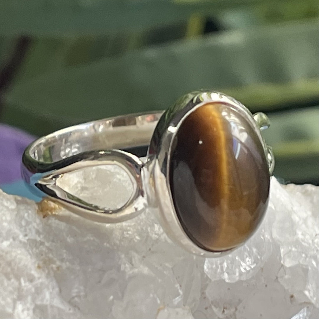 Ring Tiger Eye Gold Oval 1.30 cm