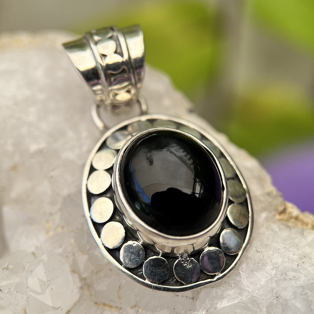 Pendant Black Onyx Oval Dots 3.0 cm