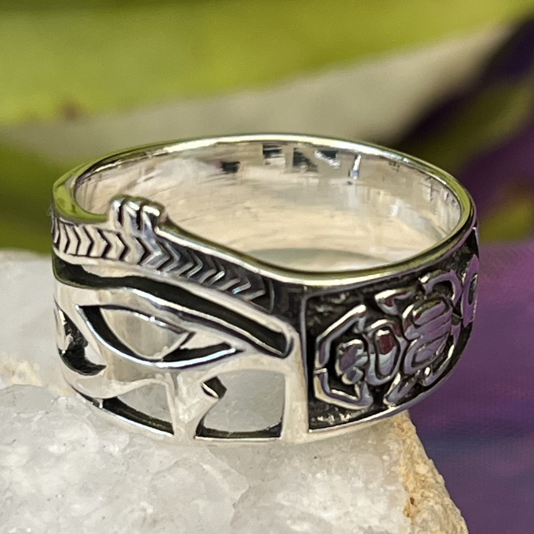 Ring Eye of Horus with Scarab