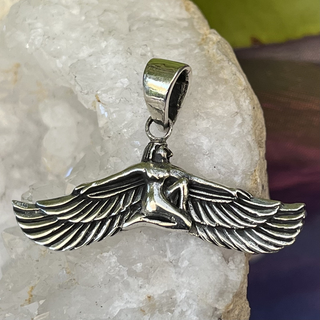 Pendant Winged ISIS 2.2 cm