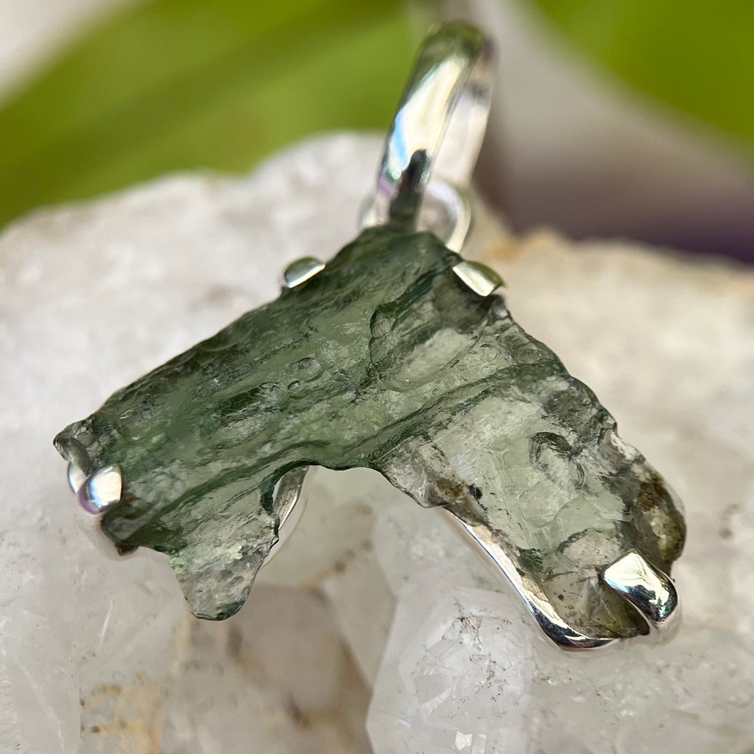 Pendant Moldavite Raw 2.1g