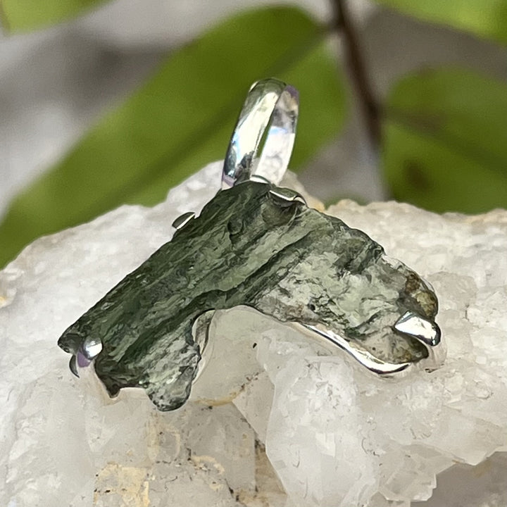 Pendant Moldavite Raw 2.1g