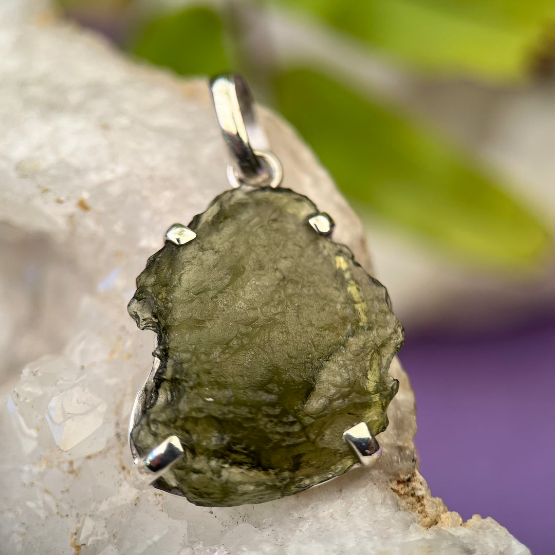 Pendant Moldavite Raw 2.9g
