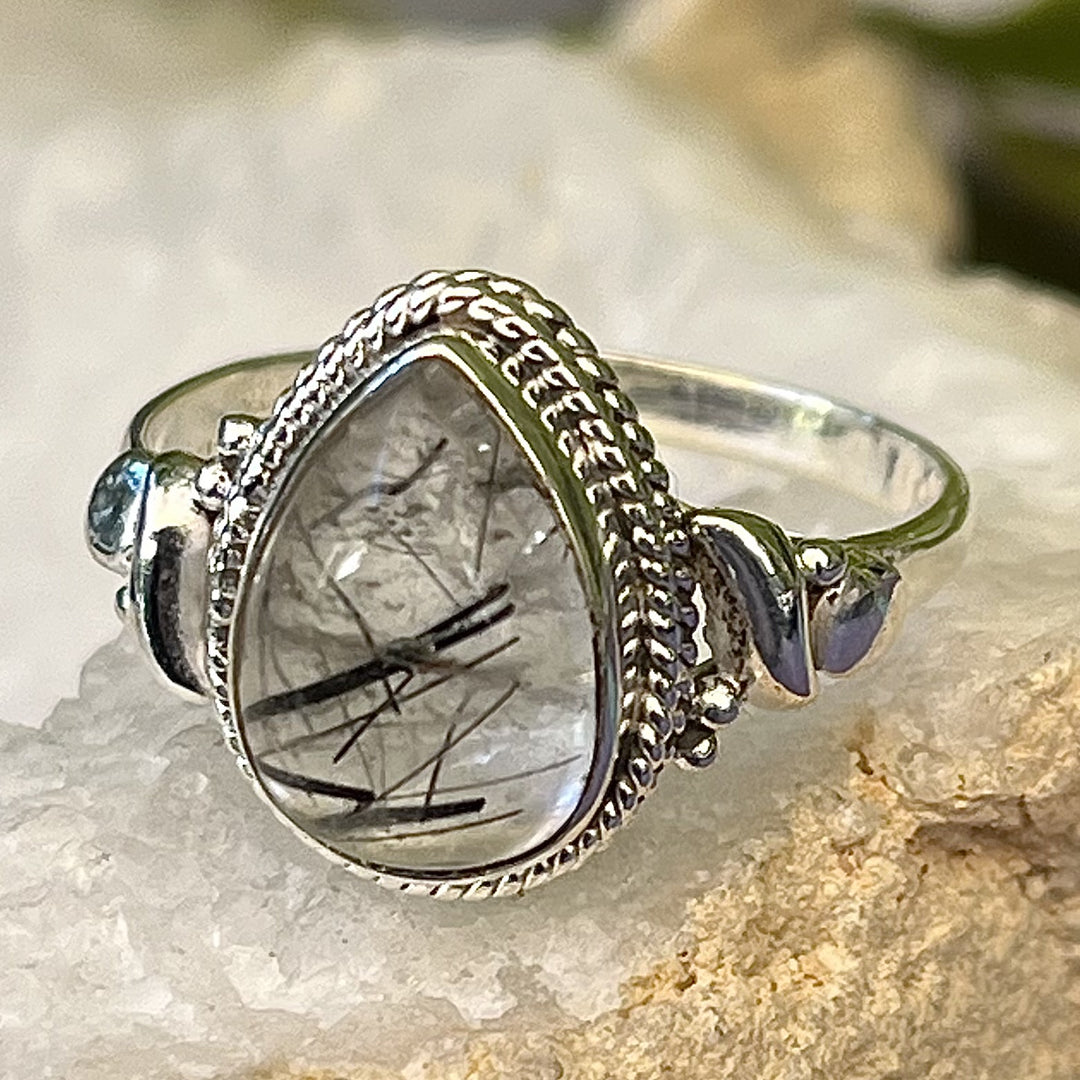 Ring Tourmaline in Quartz Teardrop 1.2 cm