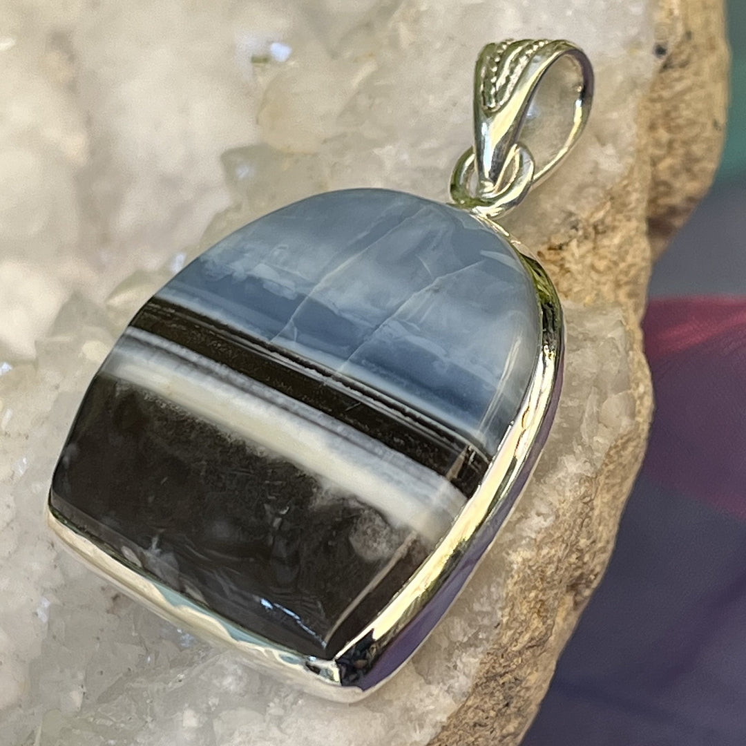 Pendant Blue Opal Peru 4.5 cm