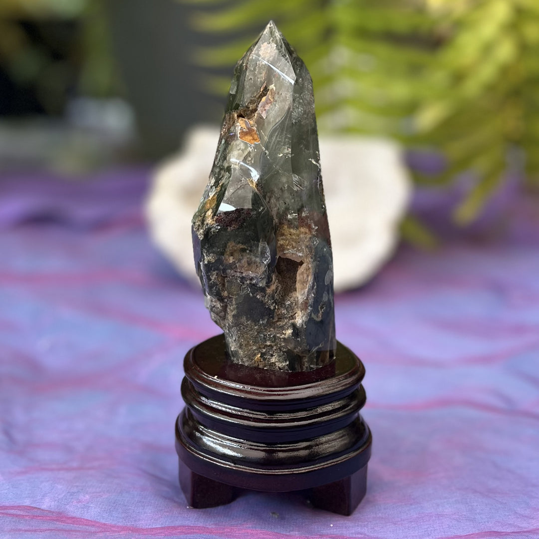 Point Landscape Quartz Lodolite on Stand