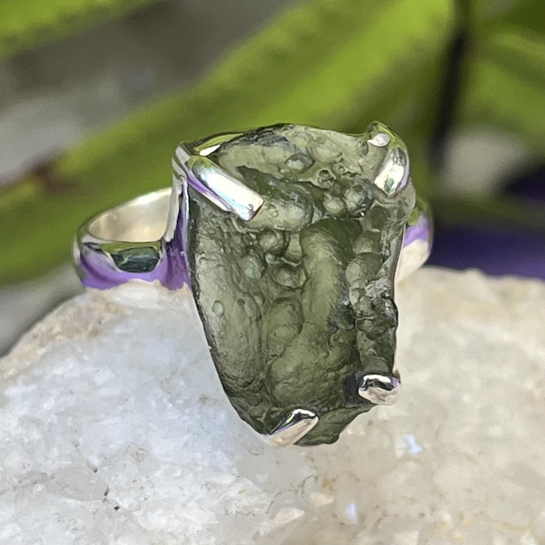 Ring Moldavite Raw 2.8 cm