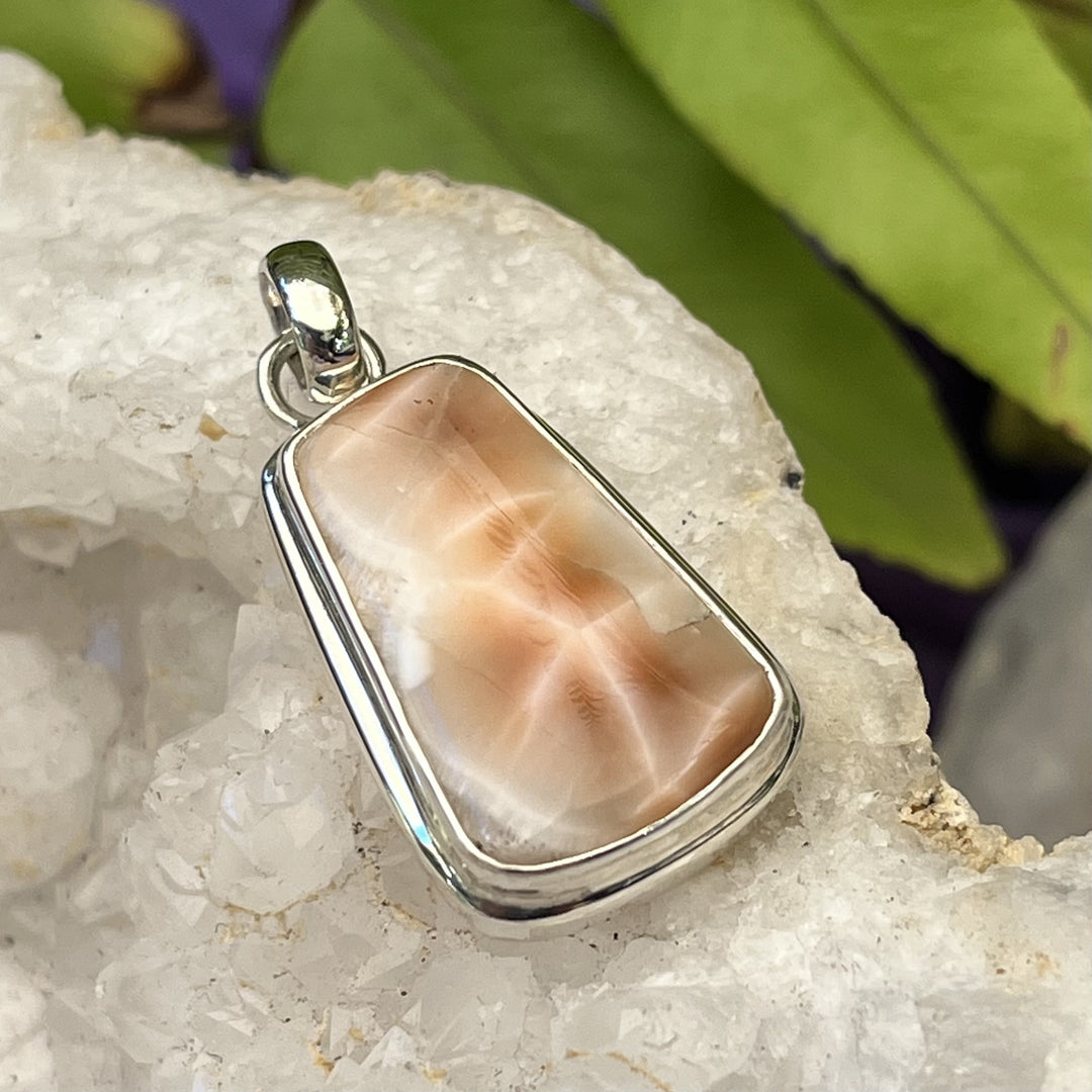 Pendant Pink Larimar Trapezoid 3.1 cm