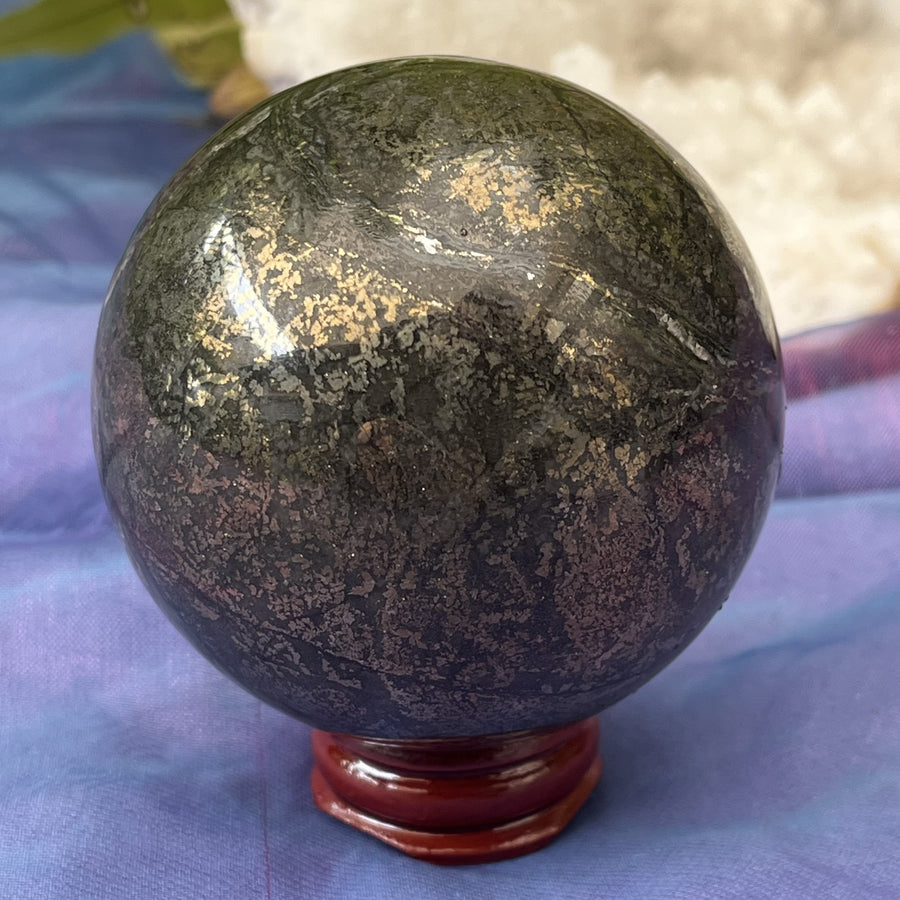 Sphere Pyrite 6.6 cm | Carpe Diem with Remi