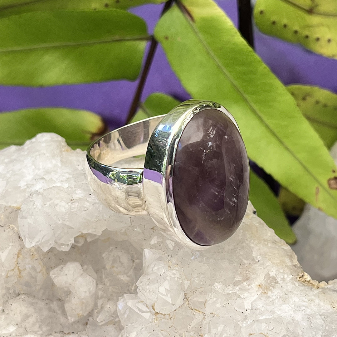 Ring Amethyst Oval 2.4 cm
