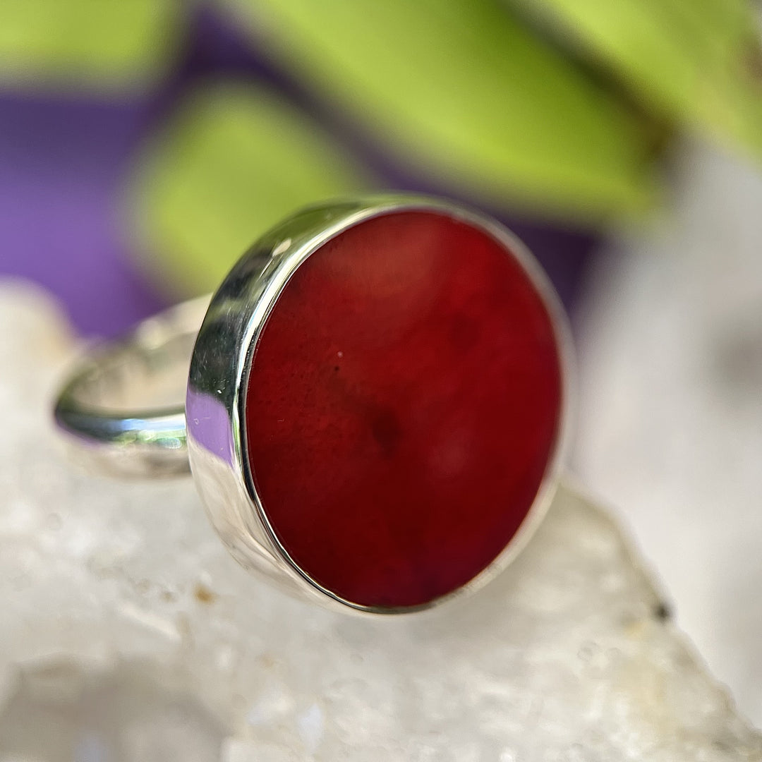 Ring Red Coral Round 1.7 cm