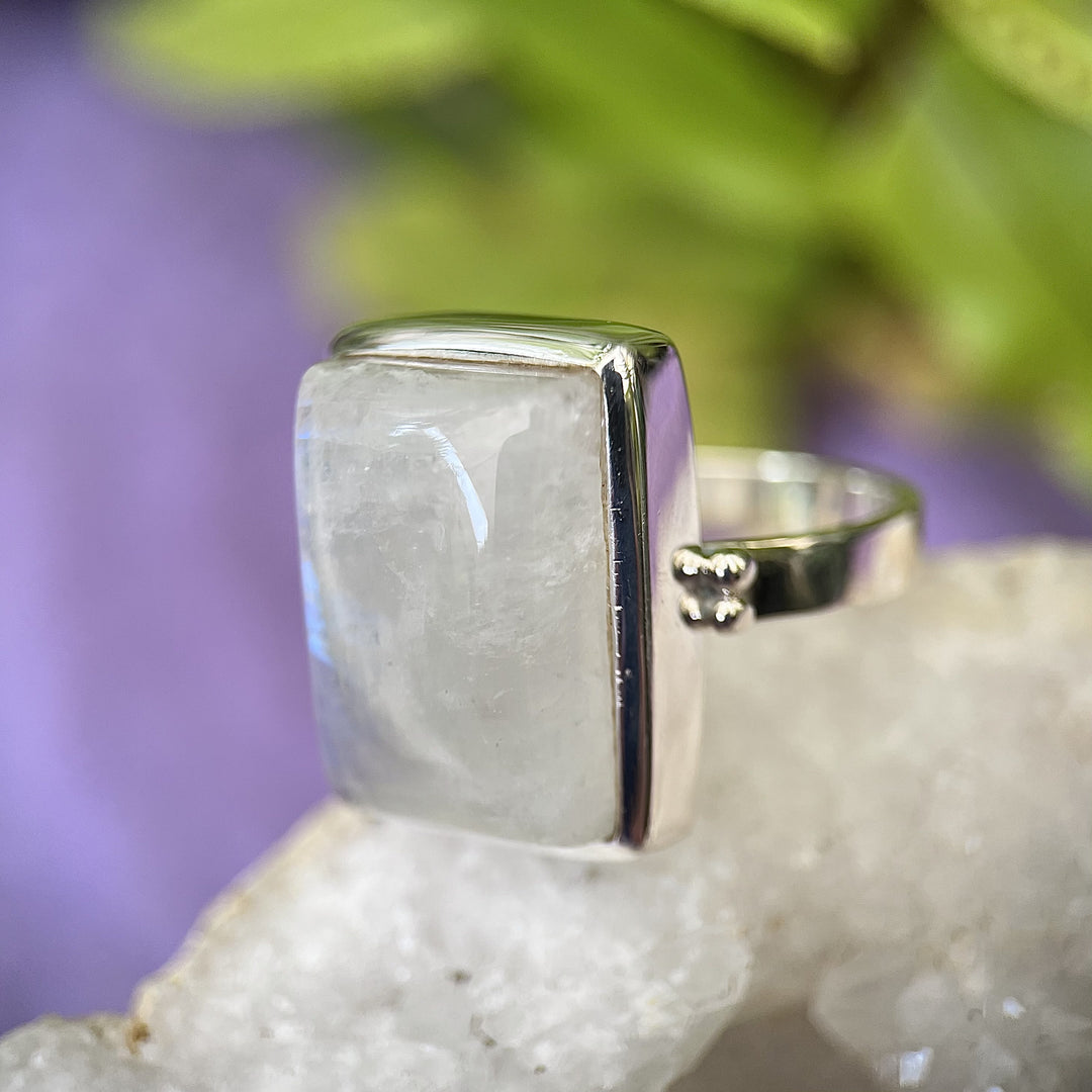 Ring Rainbow Moonstone Rectangle 1.8 cm