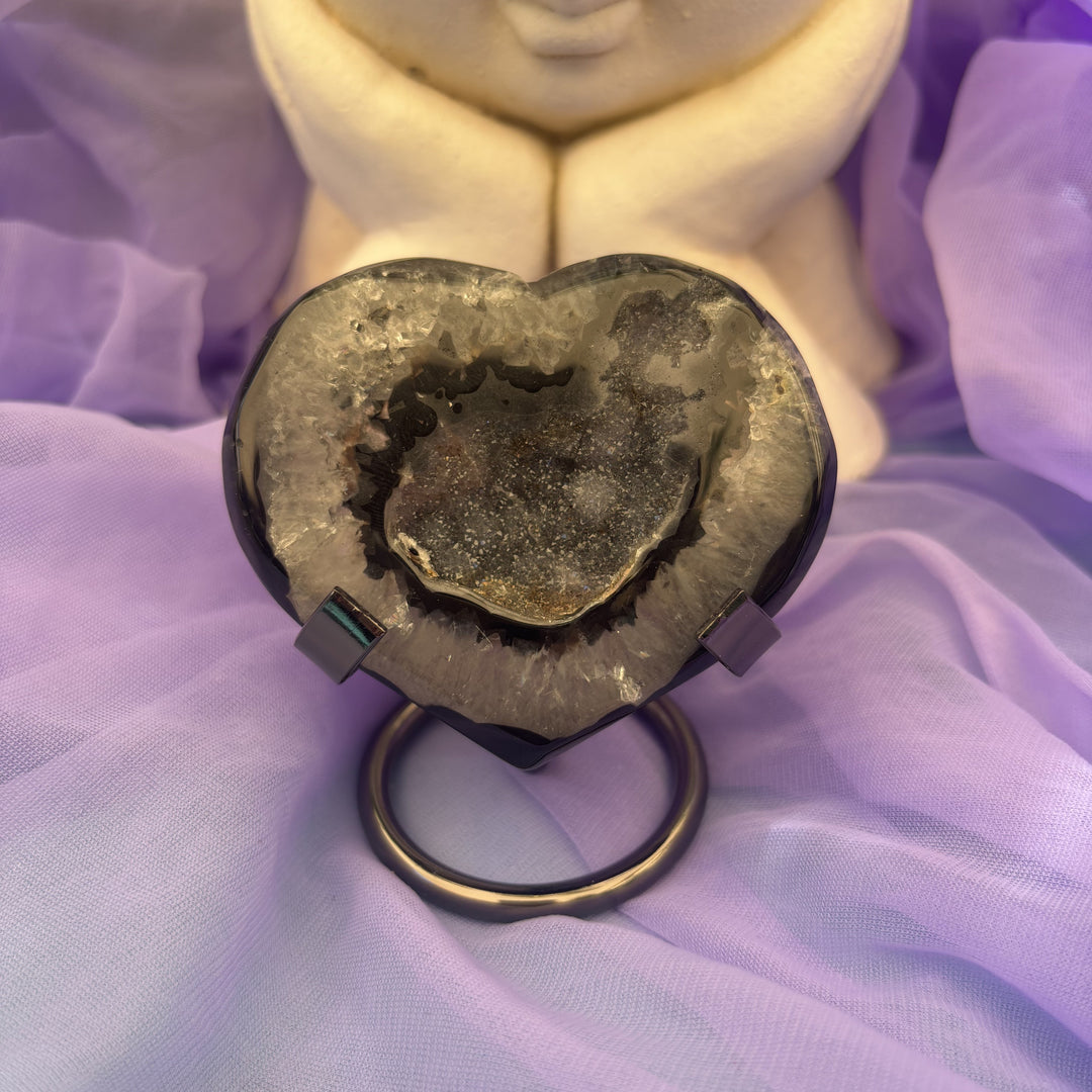 Heart Black Agate Druzy on Stand 6.6 cm