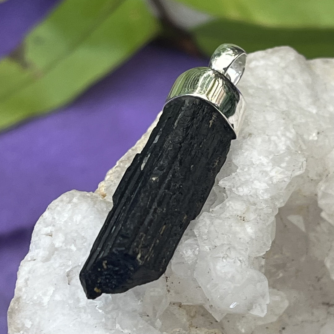 Pendant Black Tourmaline Point Raw 4.1 cm