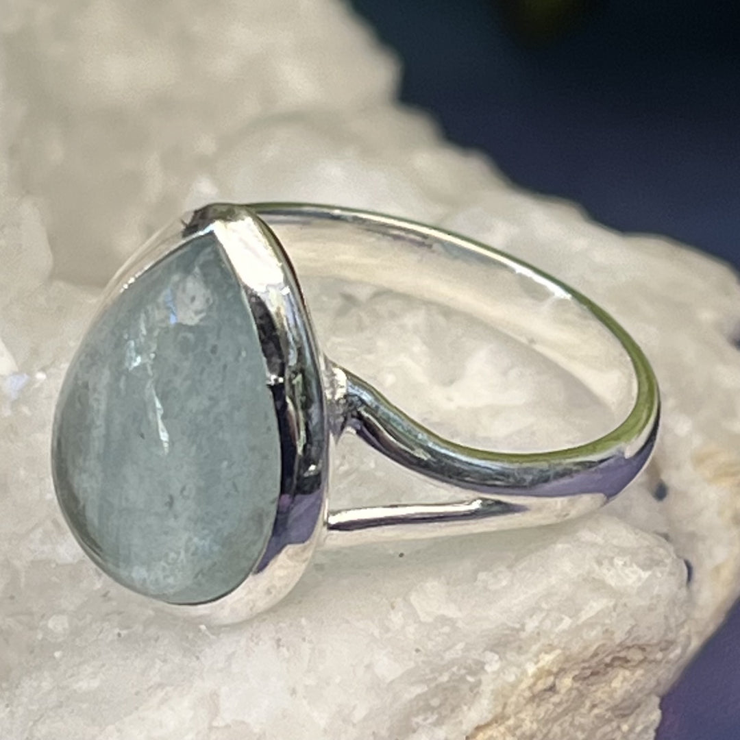 Ring Aquamarine Teardrop 1.3 cm