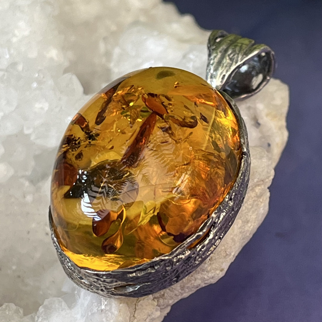 Pendant Amber Oval 4.5 cm