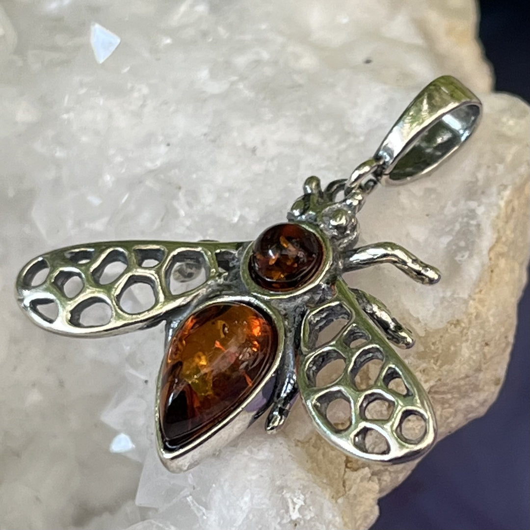 Pendant Amber Bee 2.8 cm