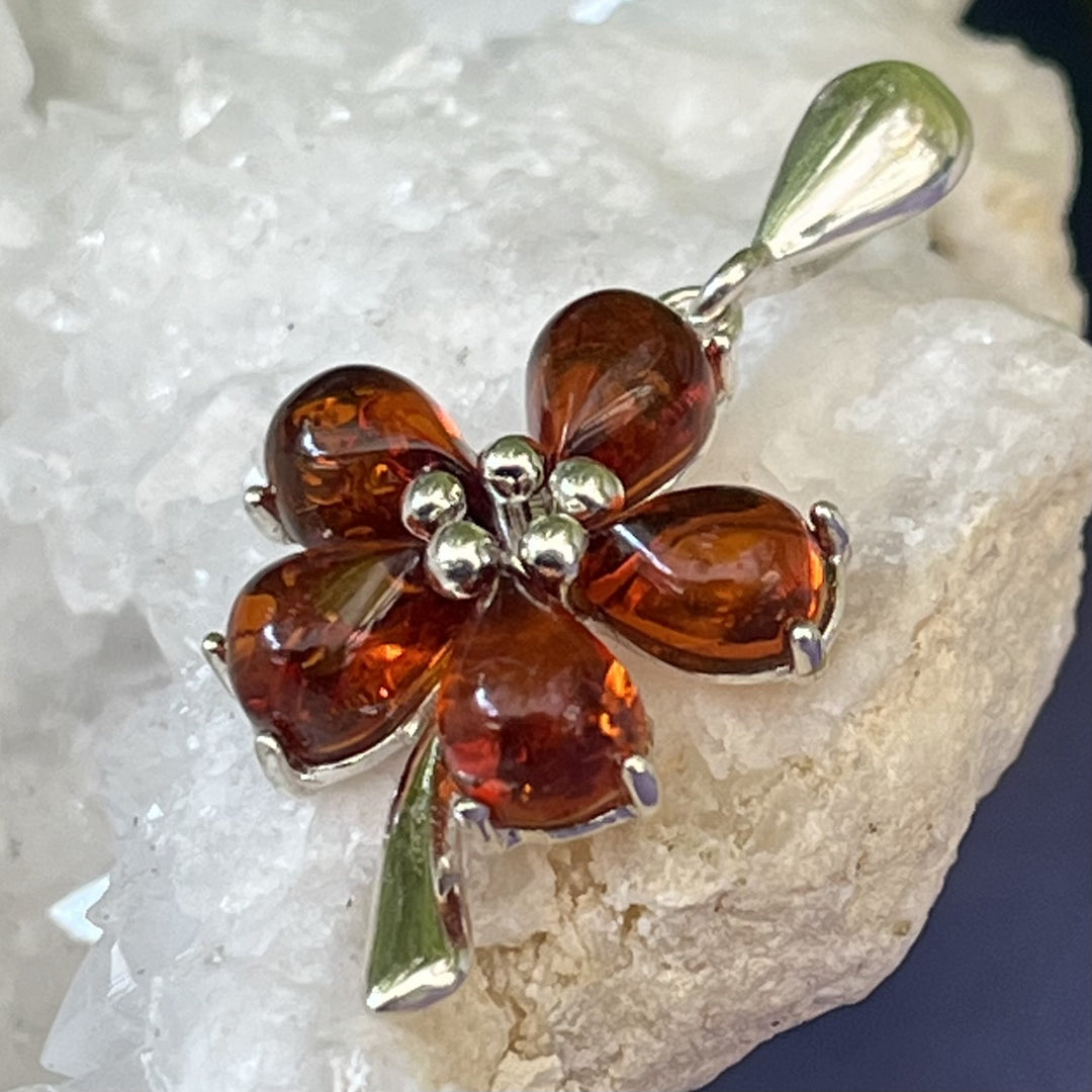 Pendant Amber Flower 3.2 cm