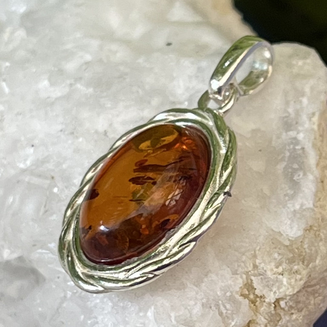 Pendant Amber Oval 2.2 cm