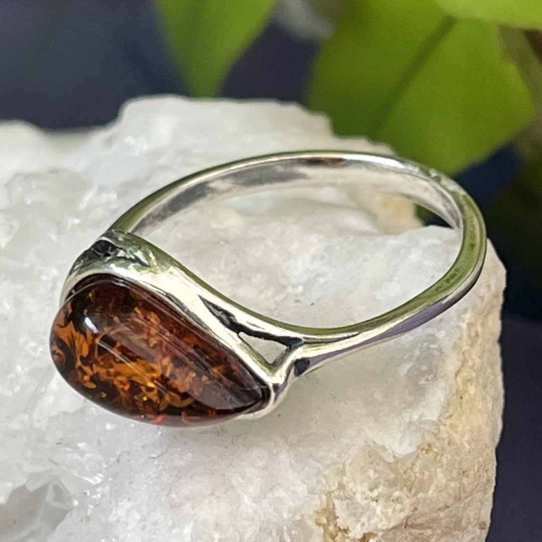 Ring Amber Teardrop 1.2 cm