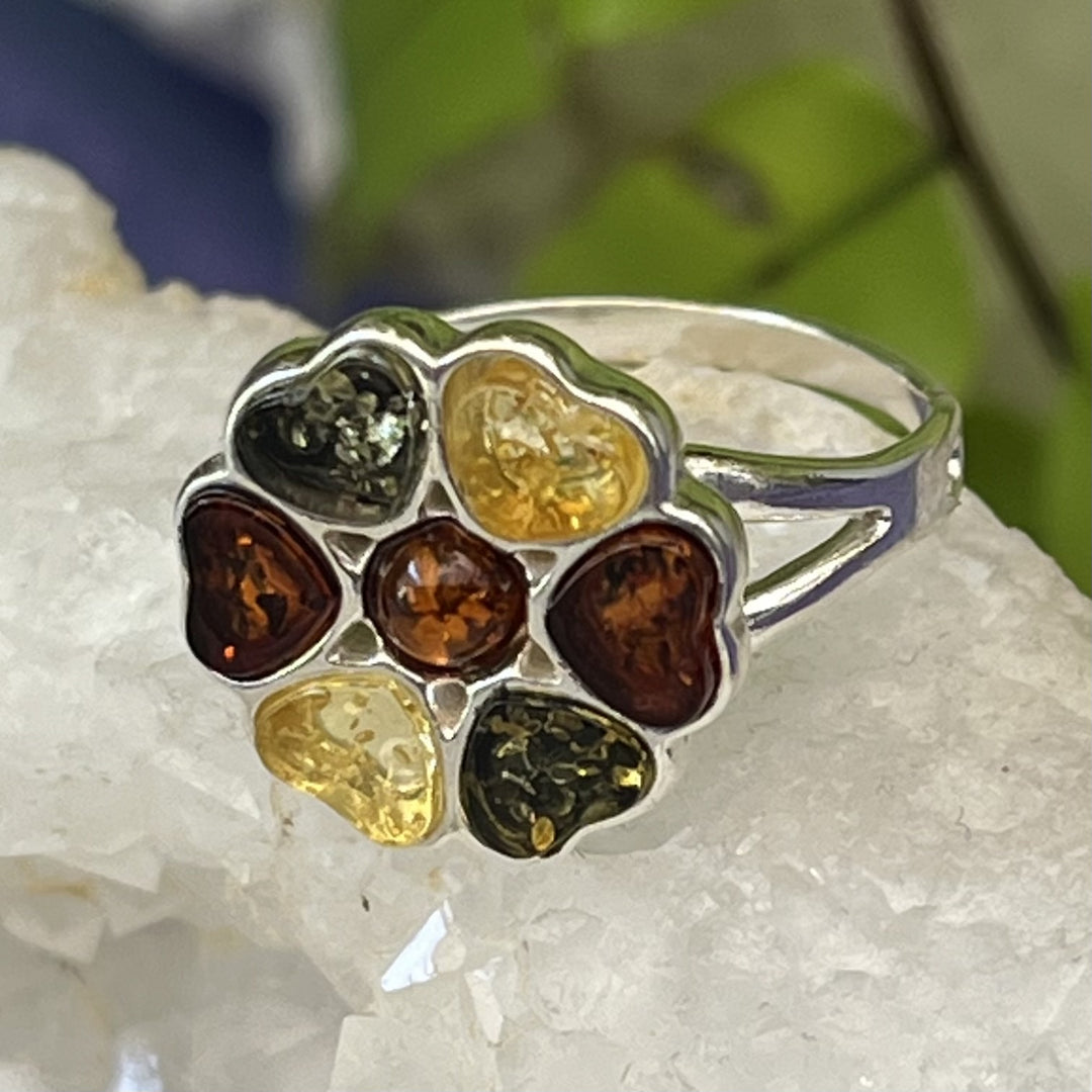 Ring Amber Flower Petals 0.3 cm