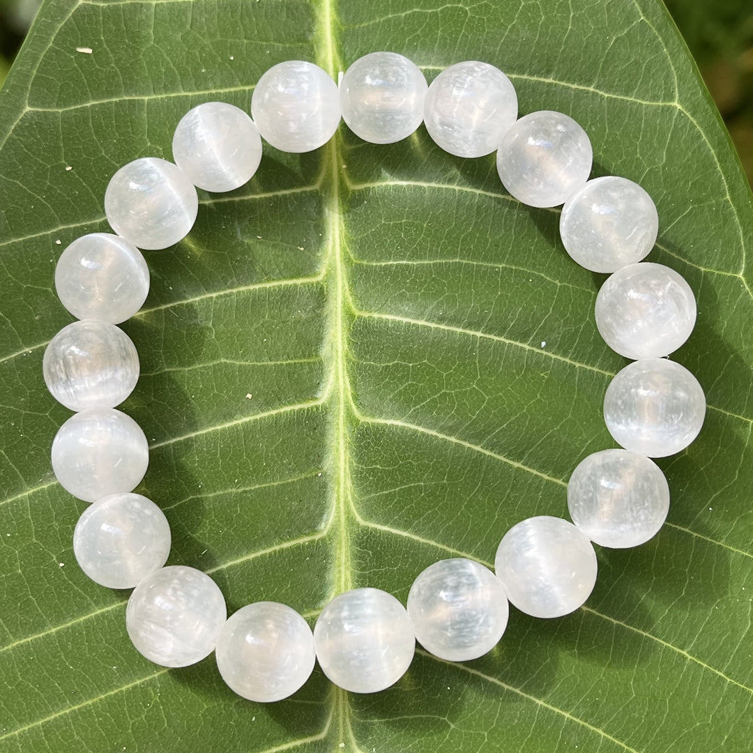 Bracelet White Light Selenite 10 mm Beads