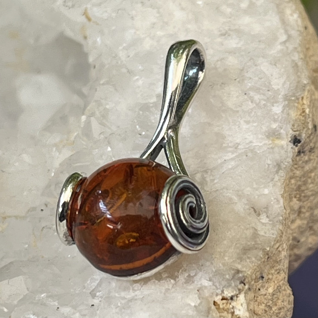 Pendant Amber Sphere 2.2 cm