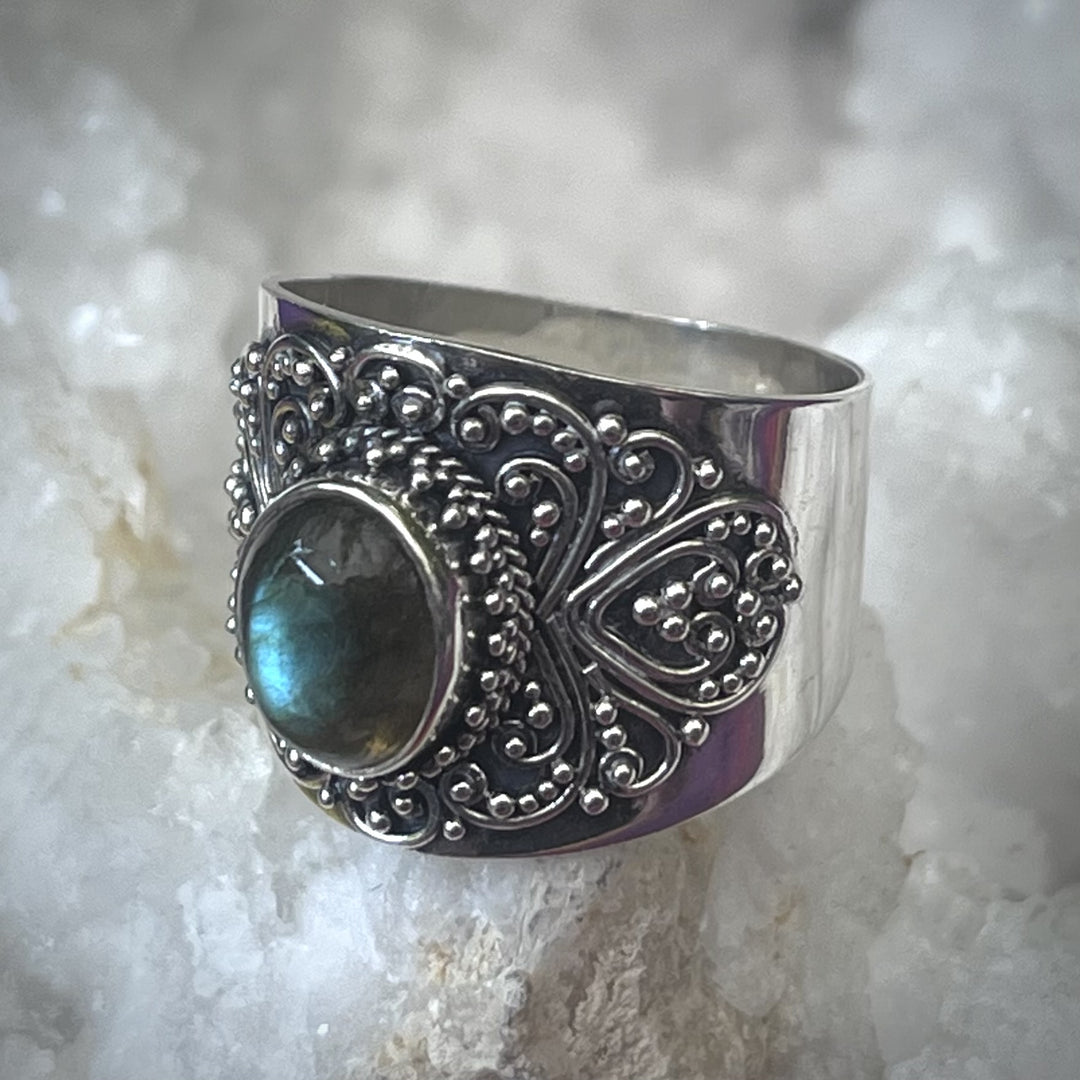 Ring Labradorite Oval Filigree S/S