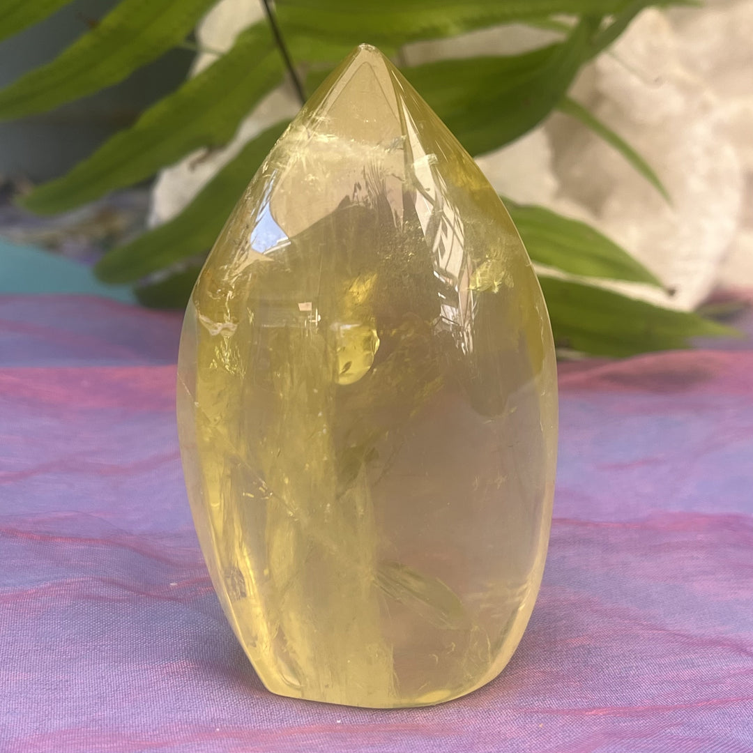 Flame Lemon Quartz Hand Carved 9.1 cm