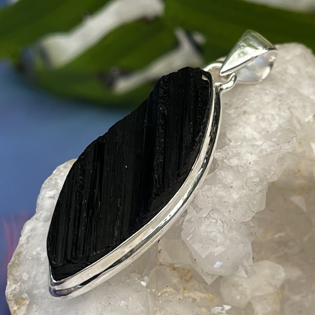 Pendant Black Tourmaline Marquise 4.7 cm