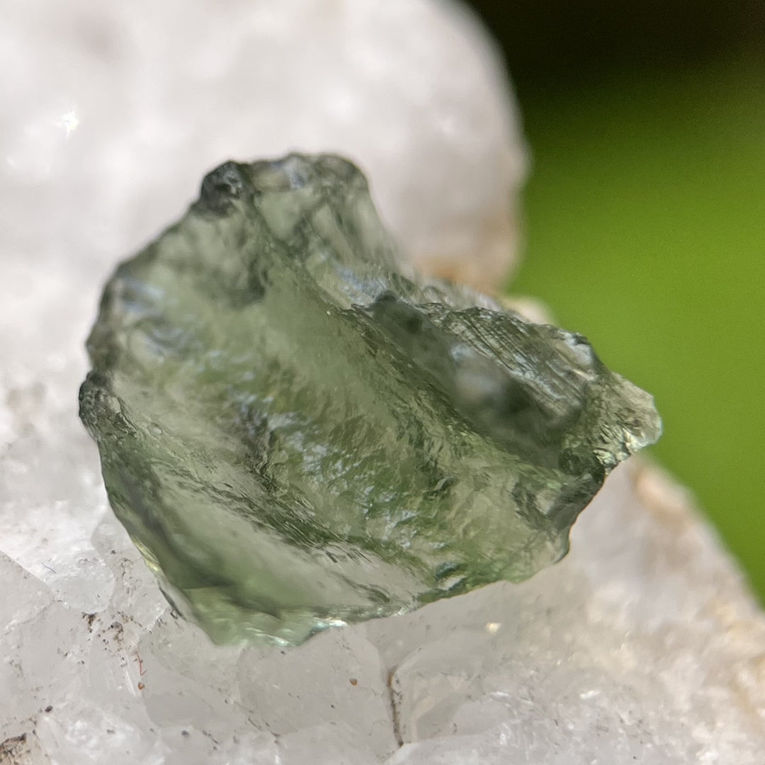 Moldavite Raw 0.6g