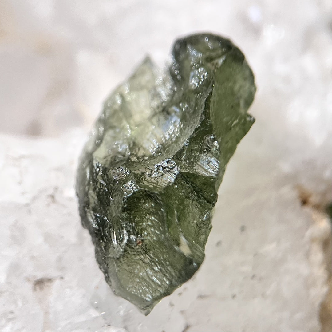 Moldavite Raw 0.9g