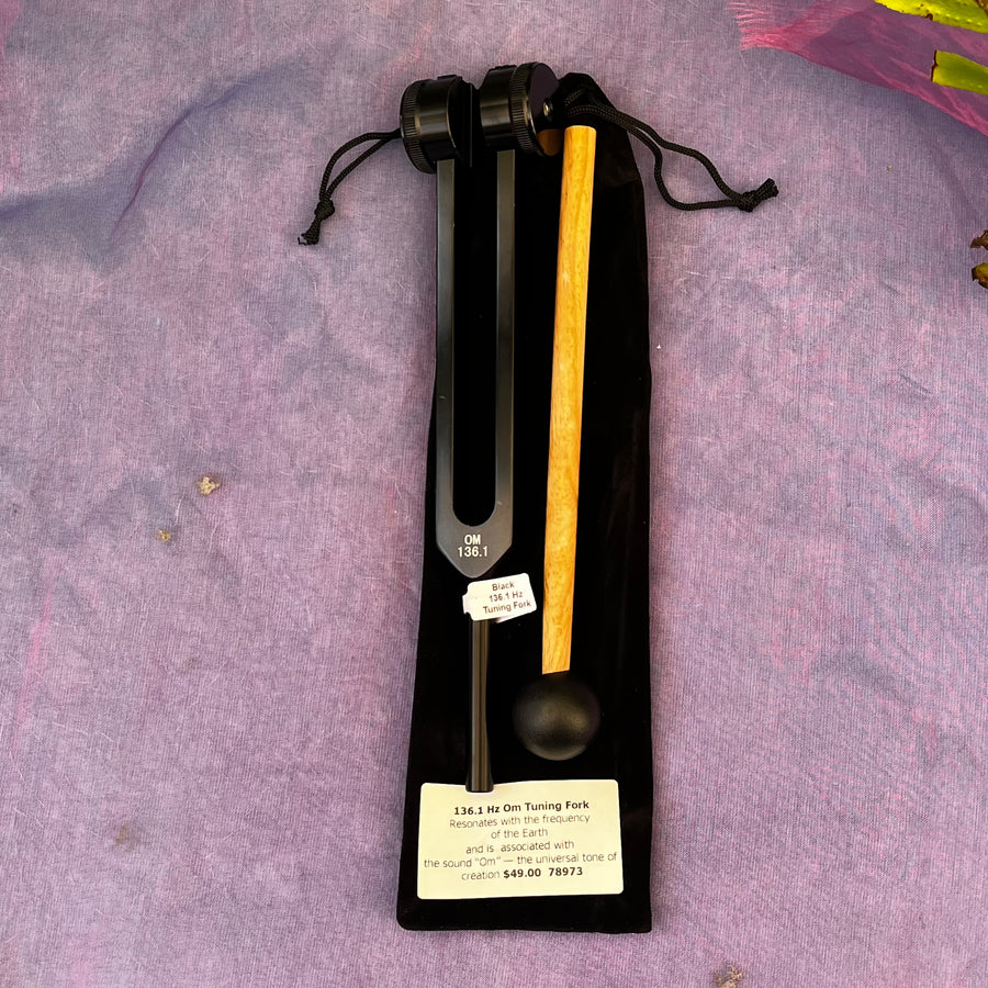 Tuning Fork Om 136.1 Hz Weighted Black | Carpe Diem With Remi