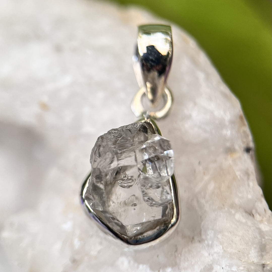 Pendant Tibetan Quartz Baby 2.6 cm