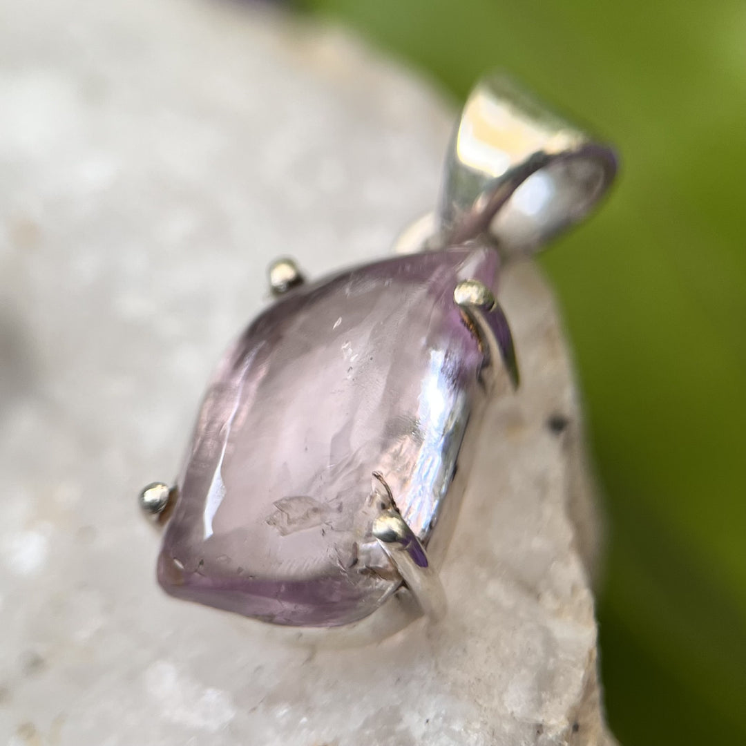 Pendant Kunzite Freeform 2.5 cm
