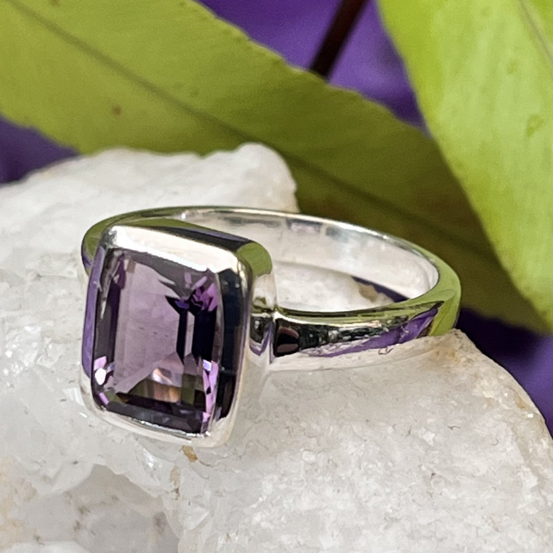 Ring Amethyst Rectangle Facet 0.8 cm