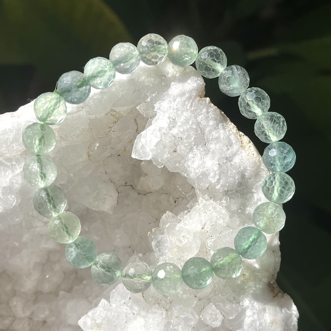 Bracelet Green Fluorite Faceted Beads 8 mm