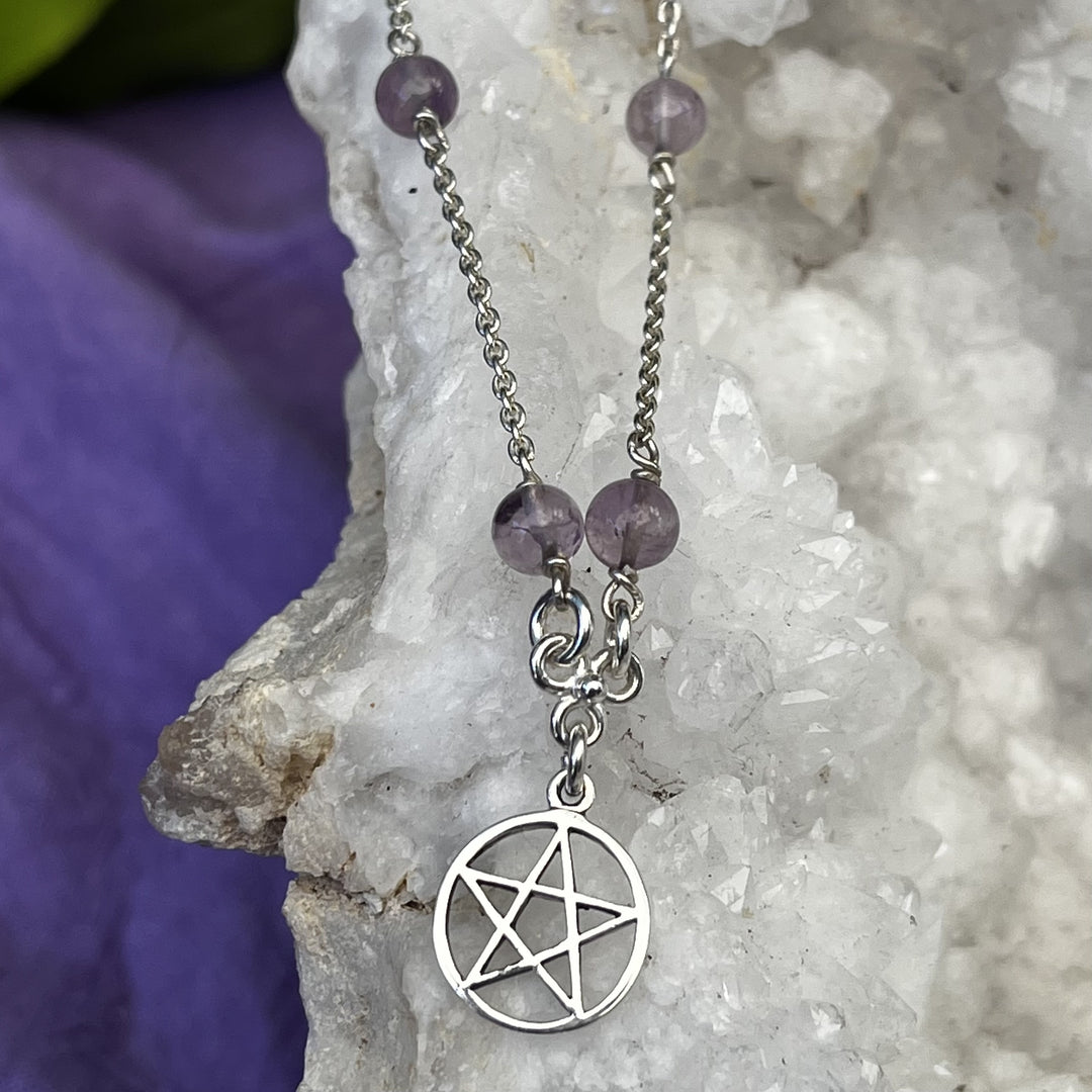 Necklace Pentagram with Amethyst Beads