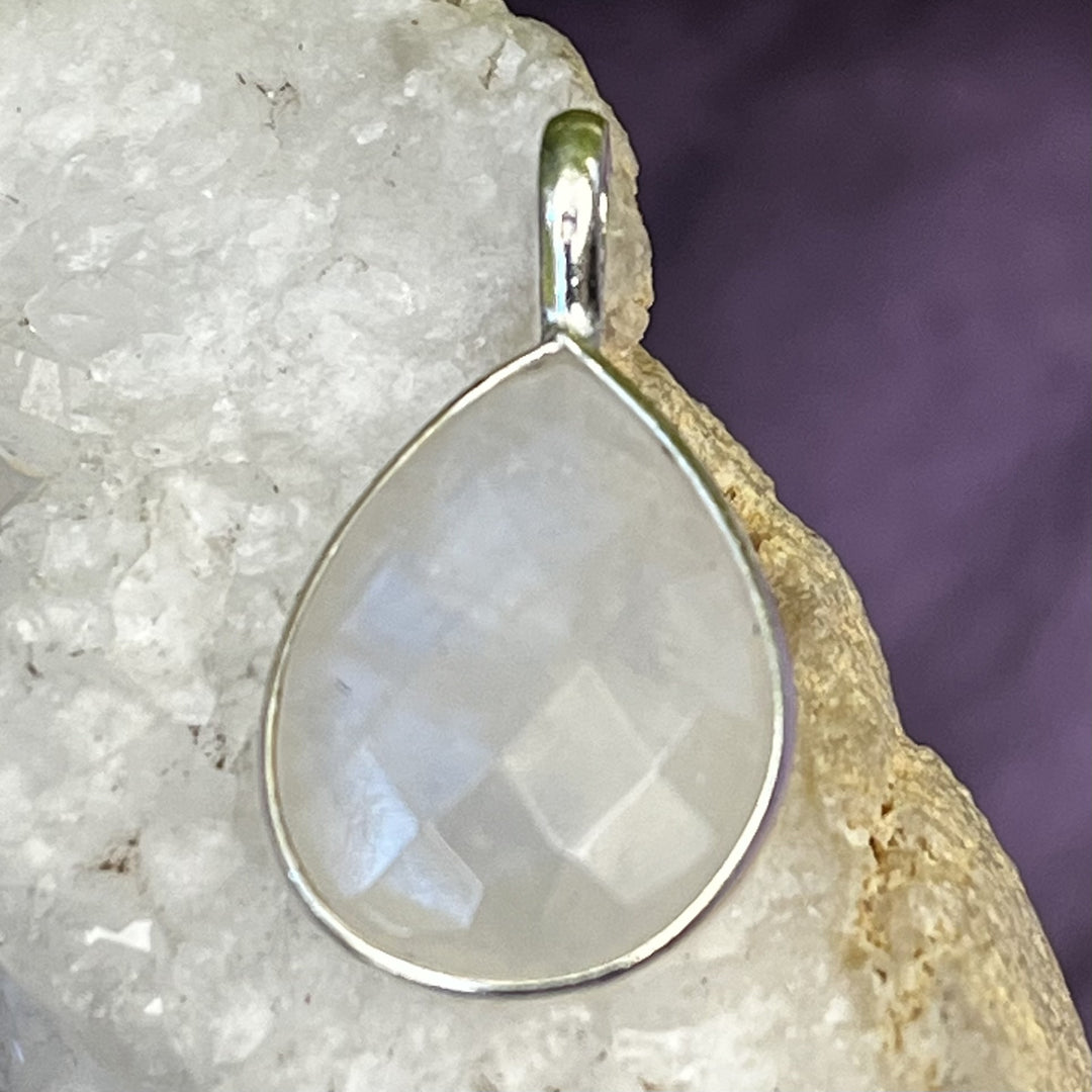Pendant Rainbow Moonstone Teardrop Facet 2.4 cm | Carpe Diem With Remi