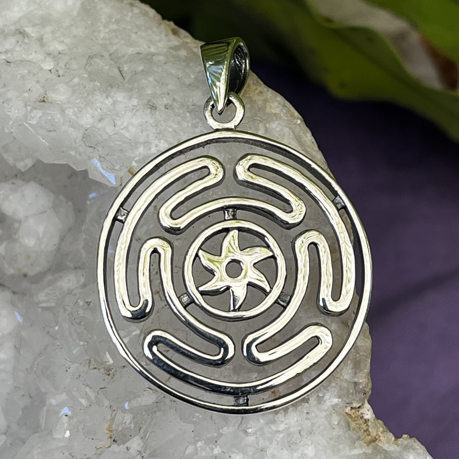 Pendant Hecate Round 3.8 cm | Carpe Diem With Remi