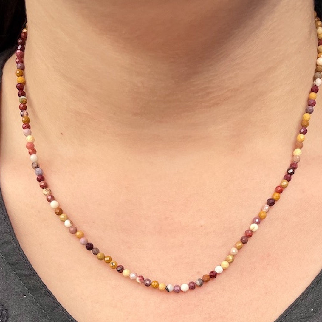 Necklace Mookaite Faceted 3mm Beads