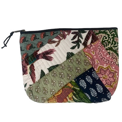 Travel Bag Patchwork Quilted 9 x 7 Inch