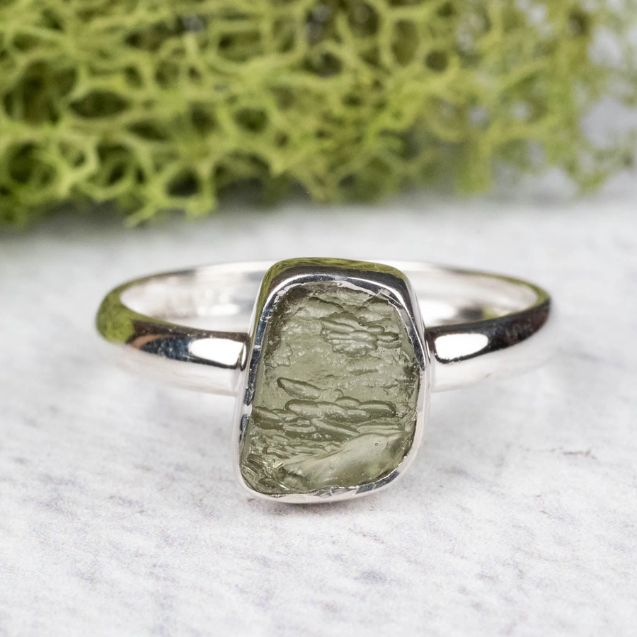 Ring Moldavite Raw cm – Carpe Diem With Remi - Main Image