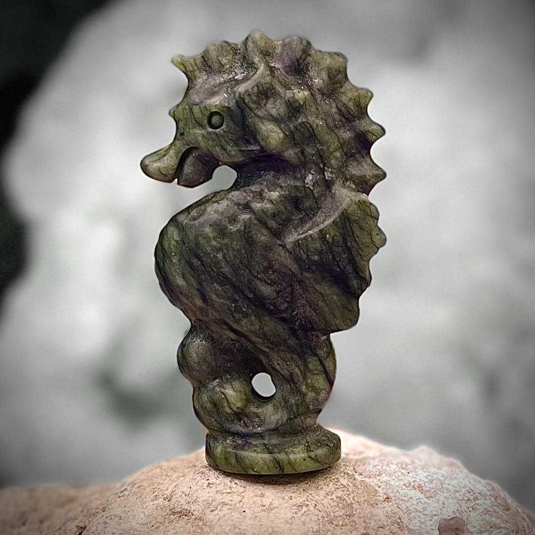 Seahorse Green Jade 6.0 cm