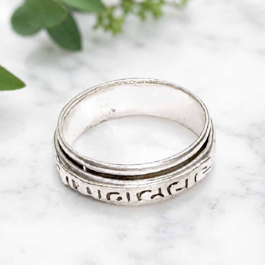 Ring Spinner Silver Plated