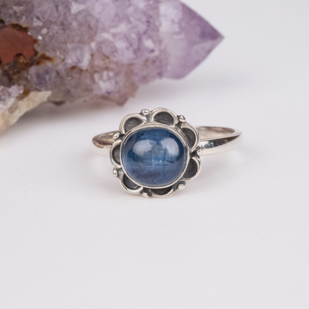 Ring Kyanite Flower Gem Quality 0.7 cm