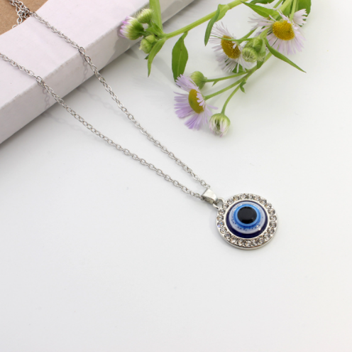 Necklace Blue Eye of Protection Round