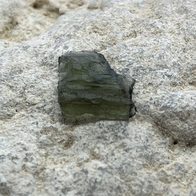 Moldavite Raw Piece 1.4 cm | Carpe Diem With Remi